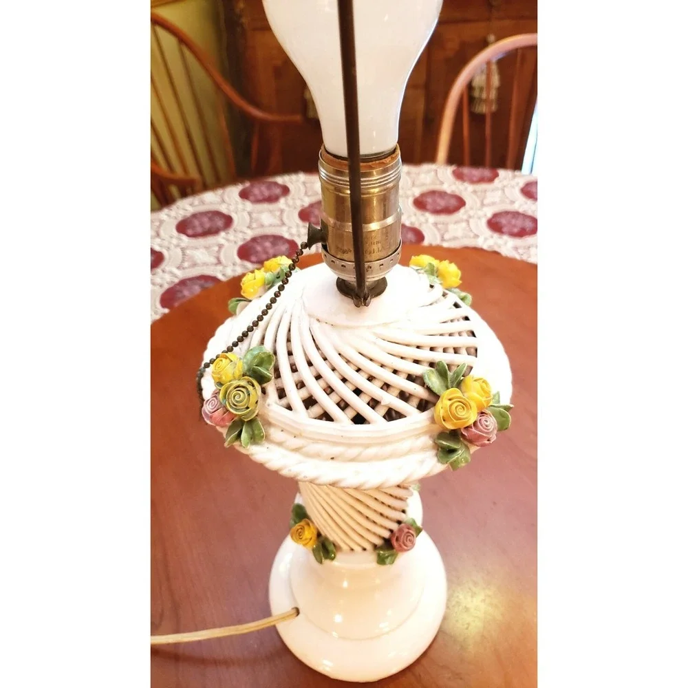 Weaver vintage porcelain